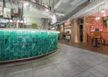 Parkside provides multi-tonal tiles for Juno Rooms Bar & Kitchen