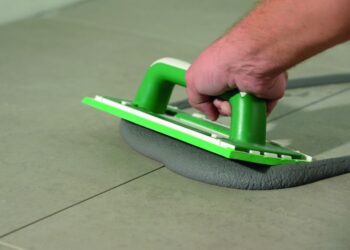 Grouting for aesthetic effect